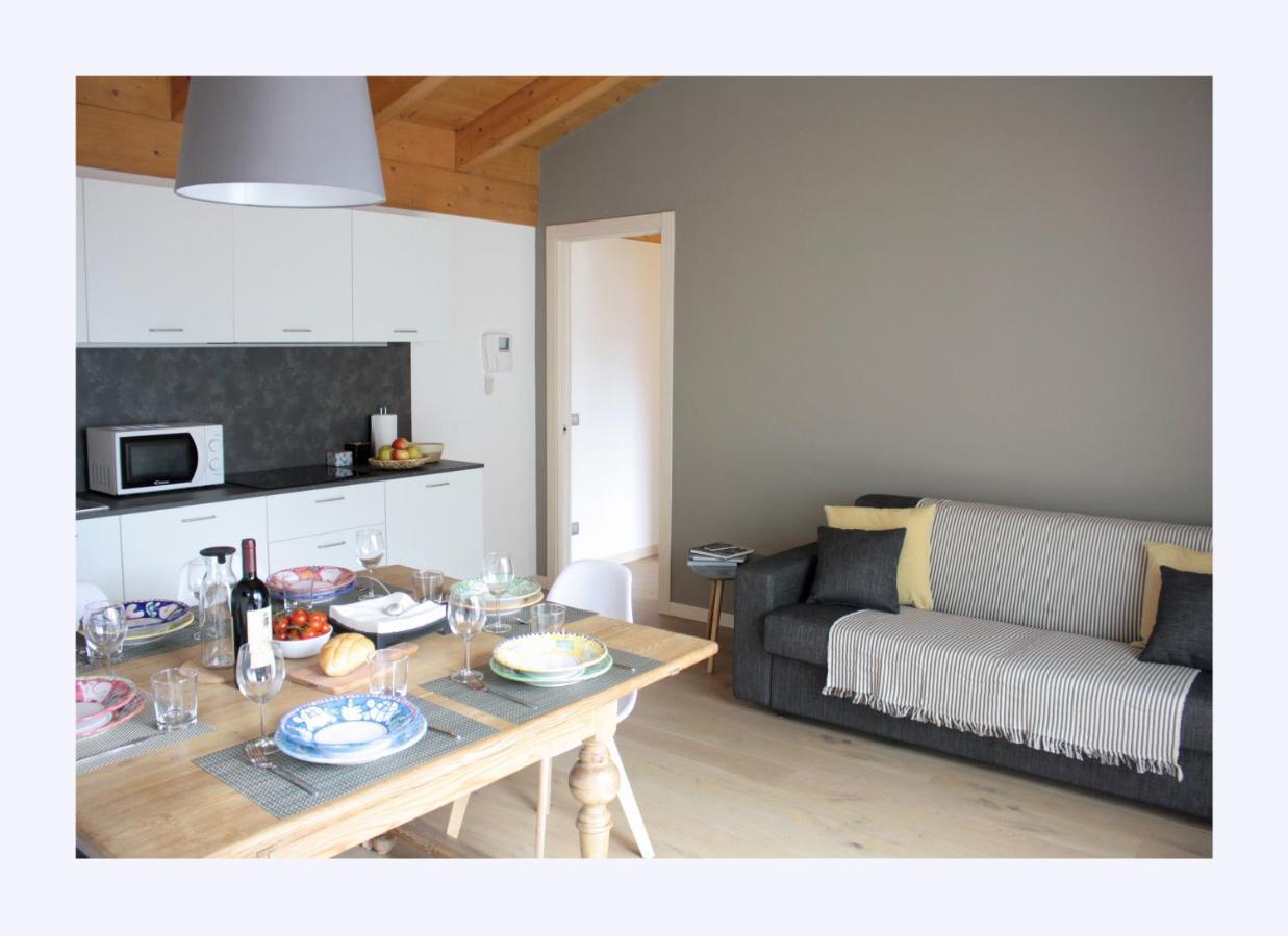 San Giacomo Apartments 加尔达湖滨 外观 照片